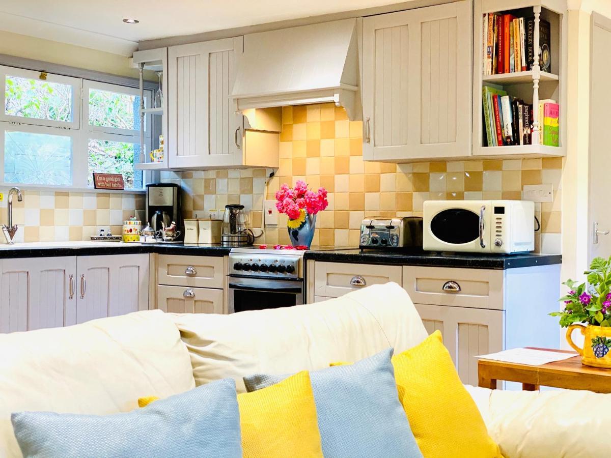 Amber Lodge Hickstead-A Burgess Hill Bagian luar foto