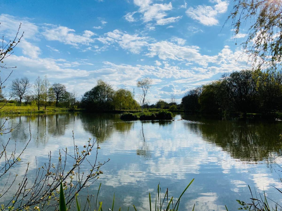 Amber Lodge Hickstead-A Burgess Hill Bagian luar foto