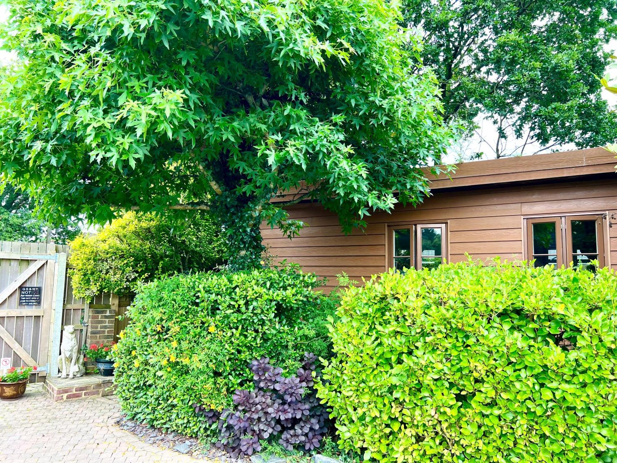 Amber Lodge Hickstead-A Burgess Hill Bagian luar foto