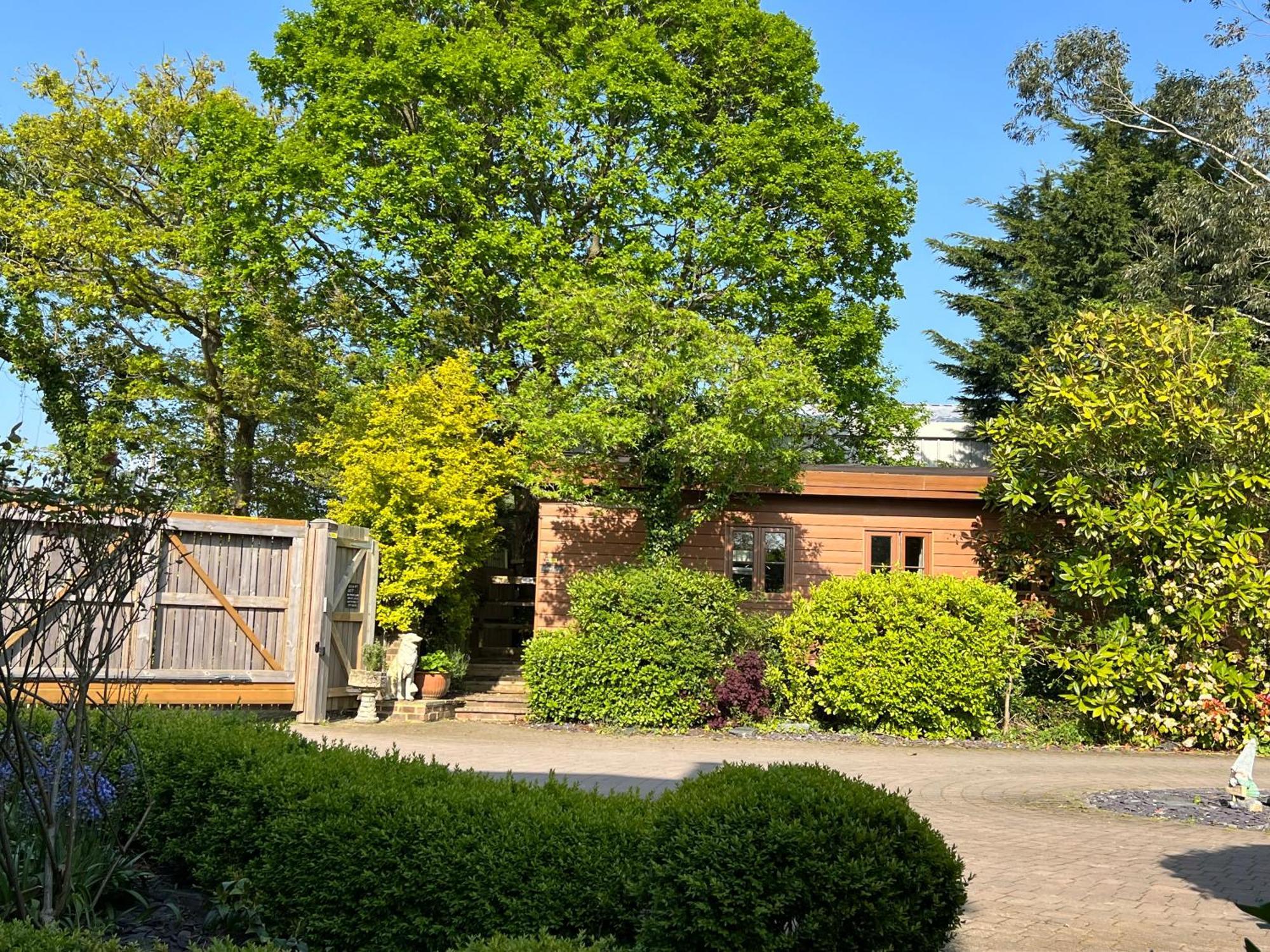 Amber Lodge Hickstead-A Burgess Hill Bagian luar foto